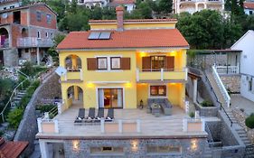 Apartments Stipe